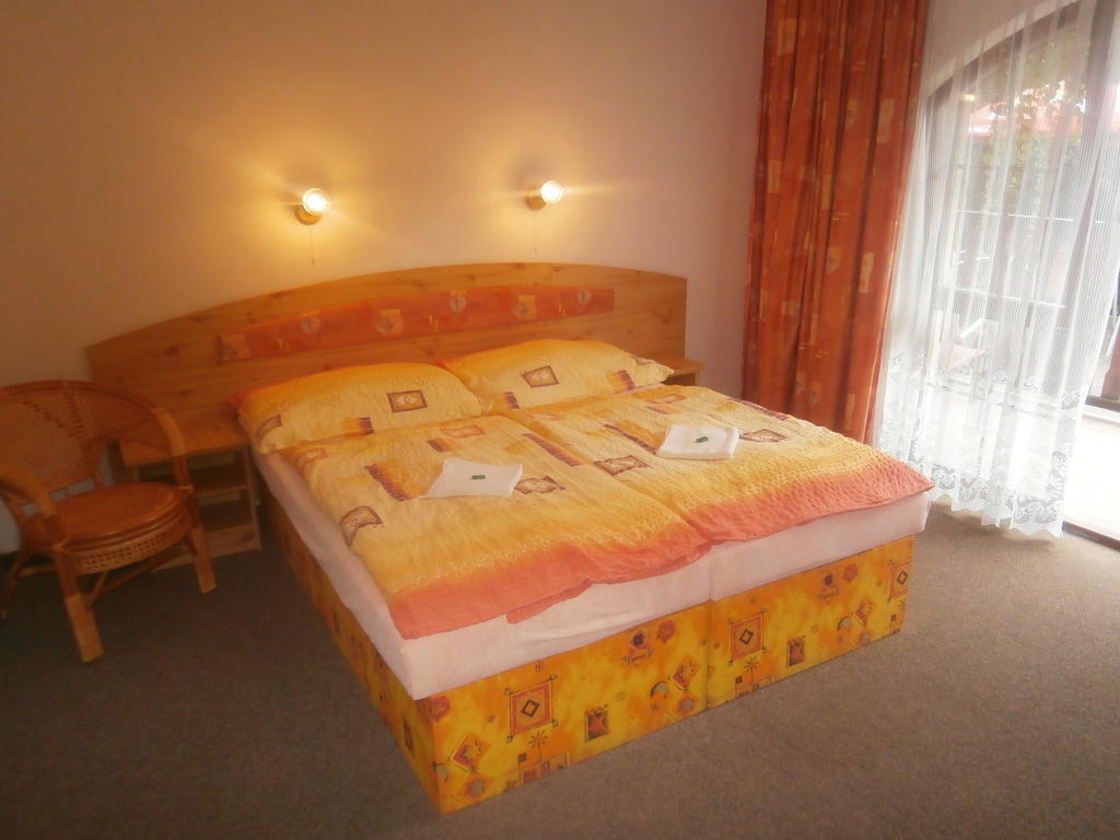 Hotel Fogl Nova Bystrice Room photo