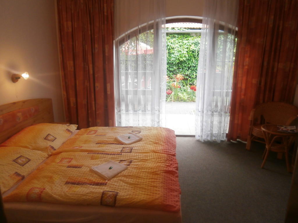 Hotel Fogl Nova Bystrice Room photo